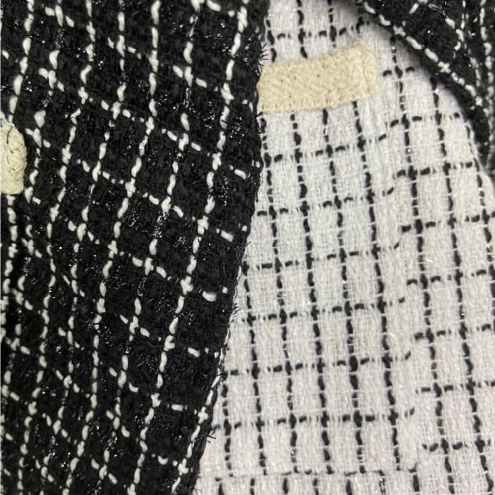 Tweed Blazer - Picture 7 of 7